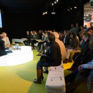 De publicatie wordt voorgesteld op de Teachers Day van de boekenbeurs.